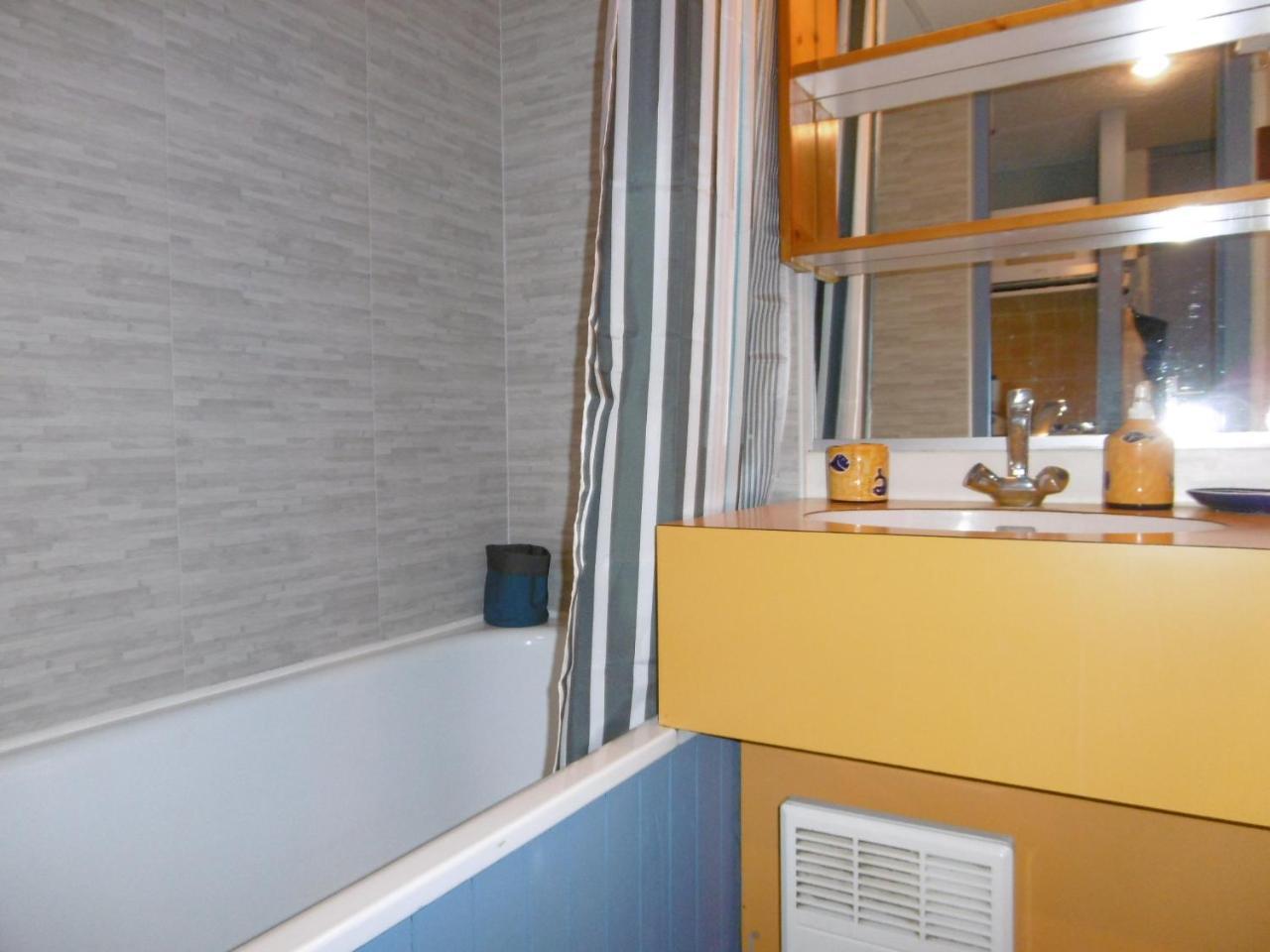 Kerrian Apartment Arzon Exterior photo
